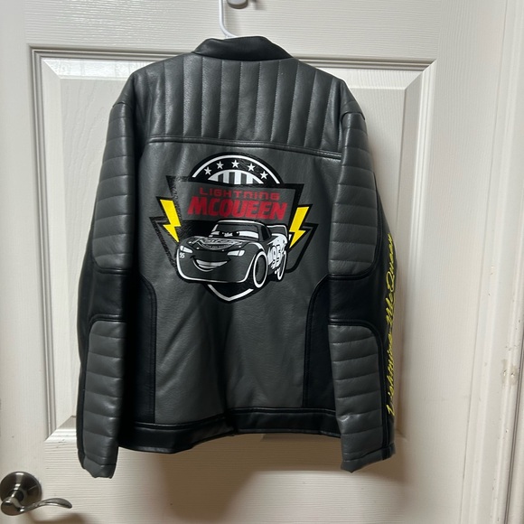 NWOT size 8/10 Disney Cars Lightening McQueen Jacket 95 patchwork black and red - Picture 3 of 11